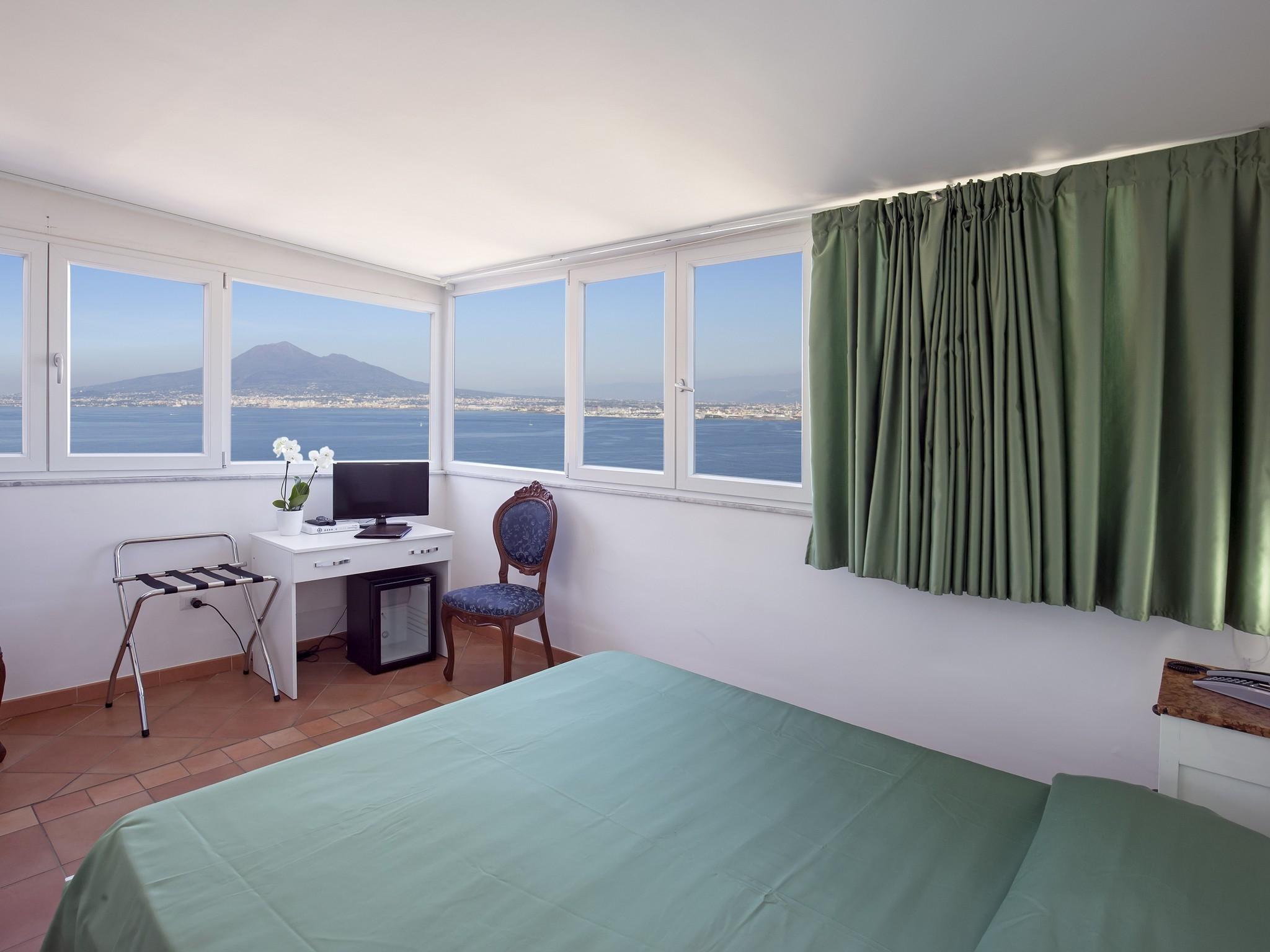 La Panoramica Hotel Castellammare di Stabia Ngoại thất bức ảnh