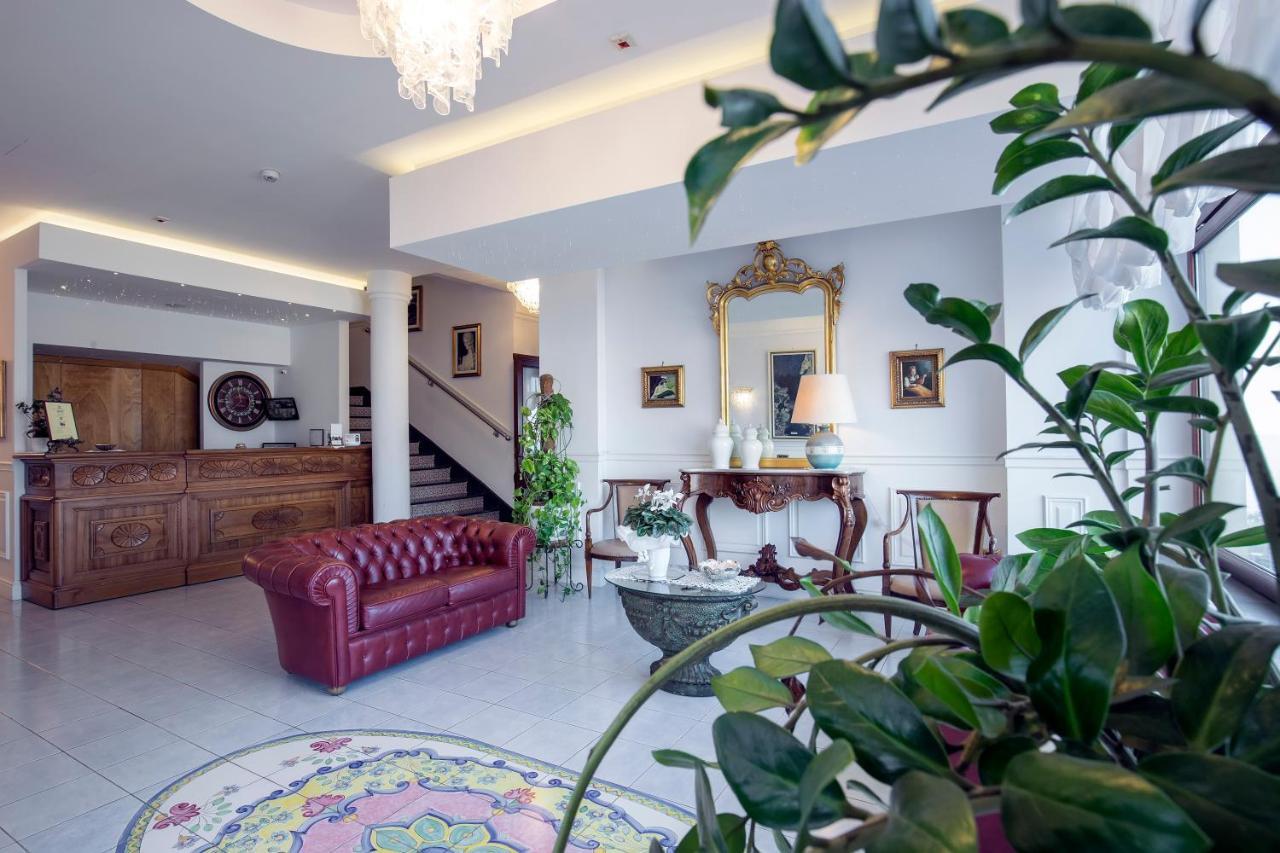 La Panoramica Hotel Castellammare di Stabia Ngoại thất bức ảnh