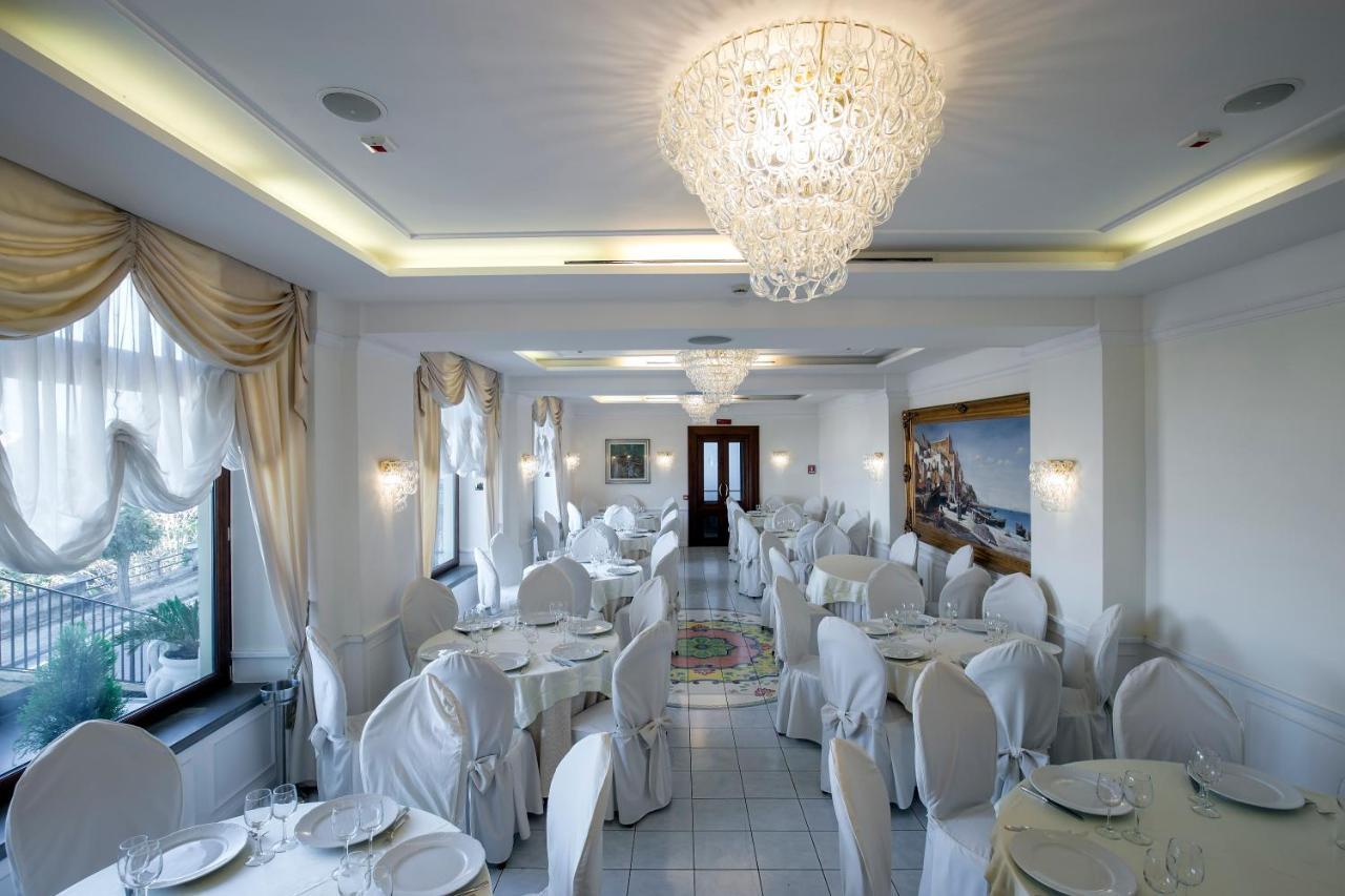 La Panoramica Hotel Castellammare di Stabia Ngoại thất bức ảnh