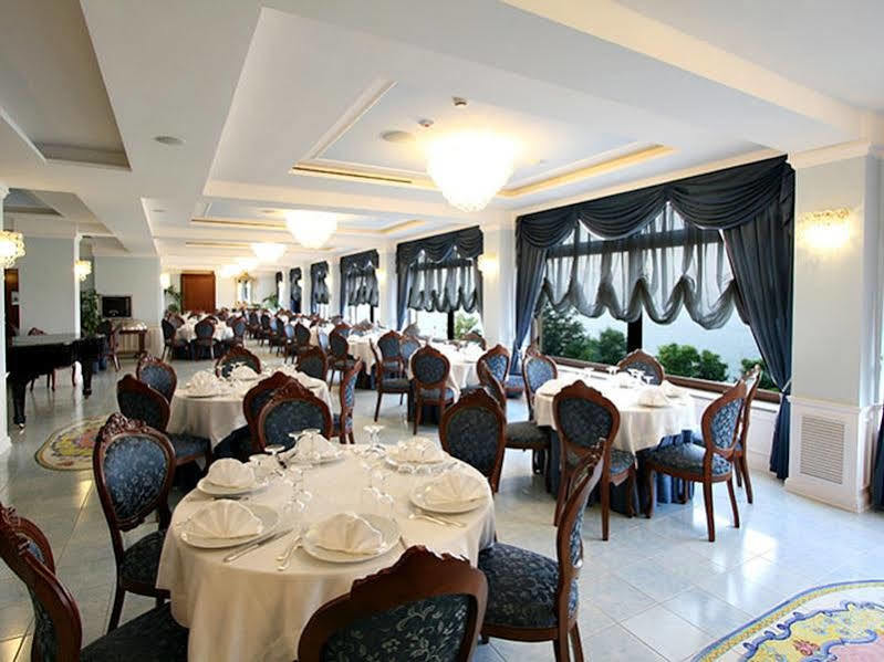 La Panoramica Hotel Castellammare di Stabia Ngoại thất bức ảnh